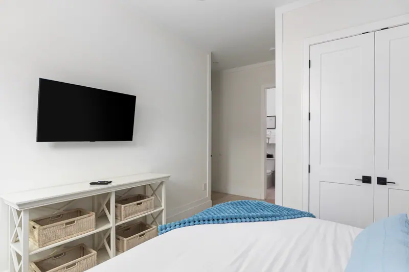 King bedroom with Roku TV and en-suite bath